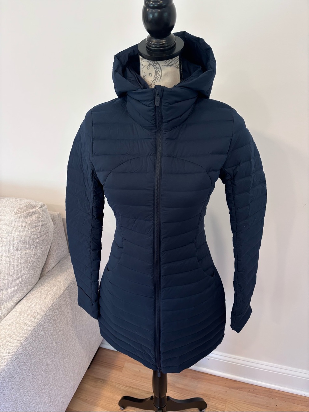 Lululemon Pack It Down Long Jacket in true navy size 4 - Picture 4 of 12